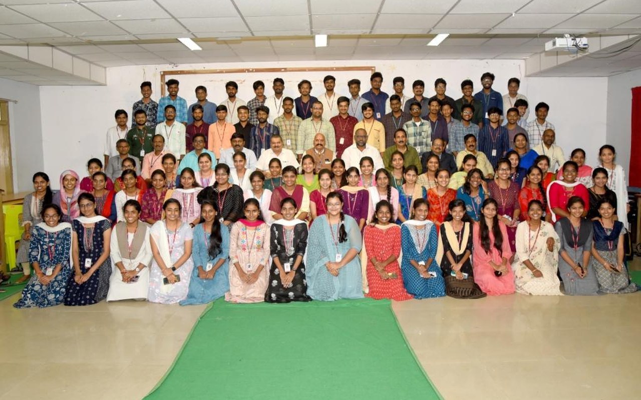 Ideal College placement group